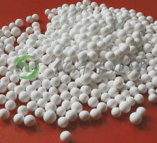 活性氧化铝球高清图片解析 特性、用途与选购要点